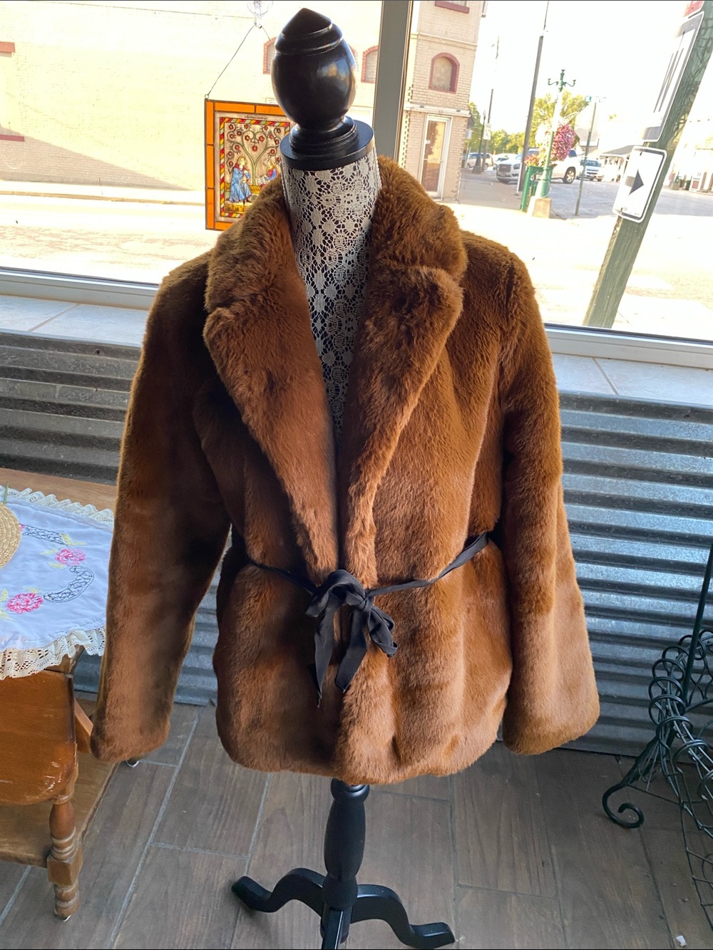 Classic Women's Faux Fur Jacket in Rich Brown ( good condition)